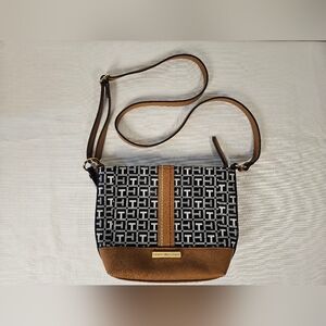 TOMMY HILFIGER Monogram Crossbody Bag Brown Logo Canvas Adjustable Strap